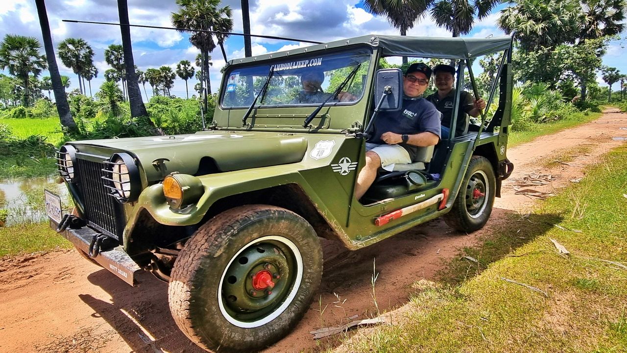 Vintage jeep in Siem Reap