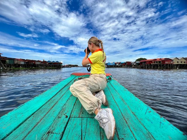 Explore the Floating Village of Cambodia

👉ទាក់ទងមក​​យើងសម្រាប់ពត៌មានបន្ថែម /​𝐅𝐨𝐫 𝐦𝐨𝐫𝐞 𝐢𝐧𝐟𝐨 𝐚𝐛𝐨𝐮𝐭 𝐣𝐞𝐞𝐩 𝐭𝐨𝐮𝐫𝐬:
☎️ 012 908 524 / 098 908 524 / 086 513118
📬 info@cambodiajeep.com
🌏 www.cambodiajeep.com
Booking Now: https://cambodiajeep.com/siem-reap-jeep-tours/
#CambodiaJeepTour #CambodiaJeep #kampongkhleang #floating #cambodia #siemreap #jeep