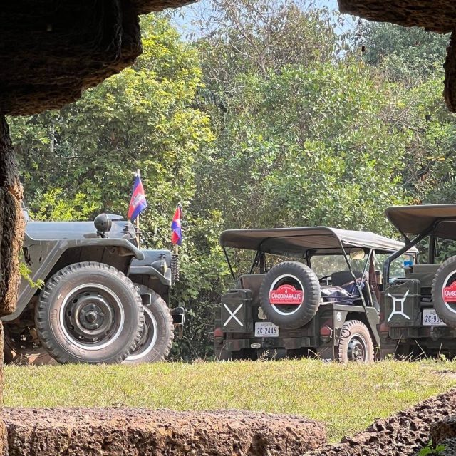 Escape the city. Drive into the wild. 🚙🌴

👉For more info. about jeep tours:
☎️ 012 908 524 / 098 908 524 / 098 513118
📬 info@cambodiajeep.com
🌏 www.camb#weekendvibes 
#JeepSelfDrive #CambodiaJeep #SelfDriveCambodia #CambodiaAdventure #WeekendVibes