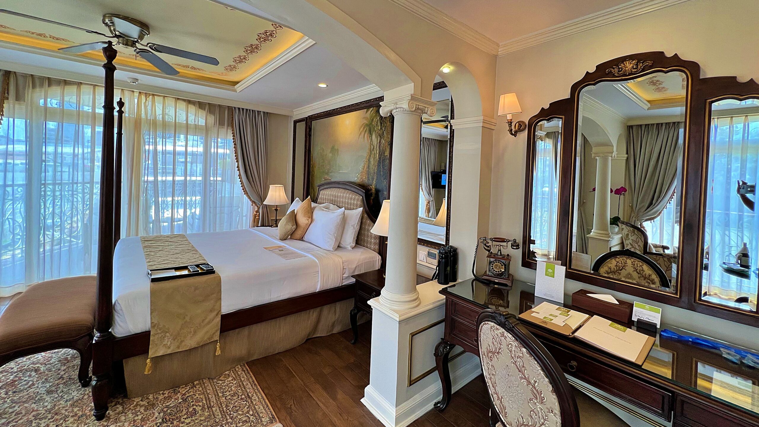 Mekong Princess boat cabin