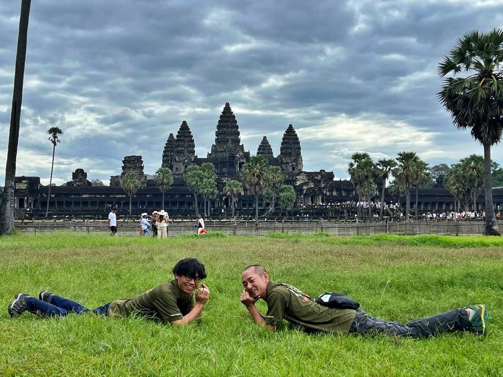 Self drive jeep Cambodia