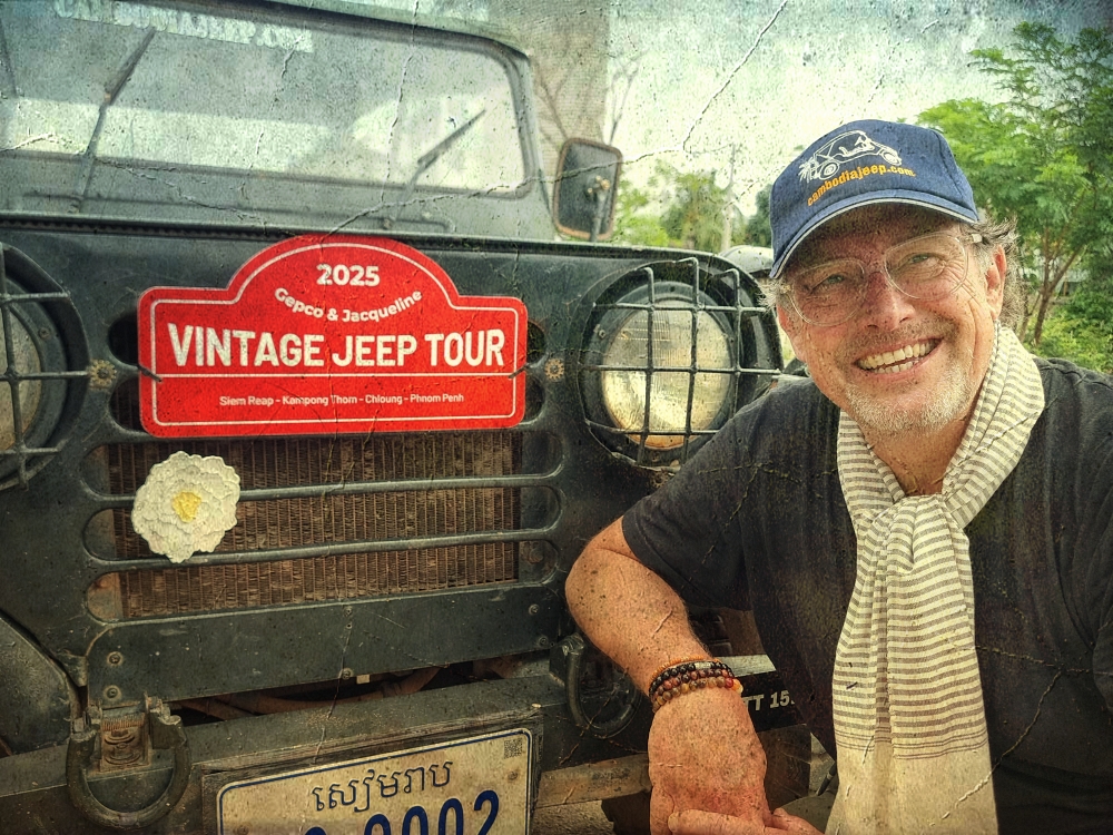 Vintage jeep tours in Camodia
