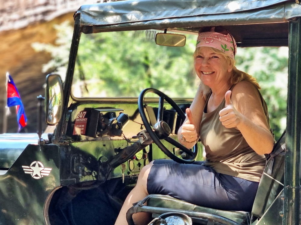 Female jeep drivers
