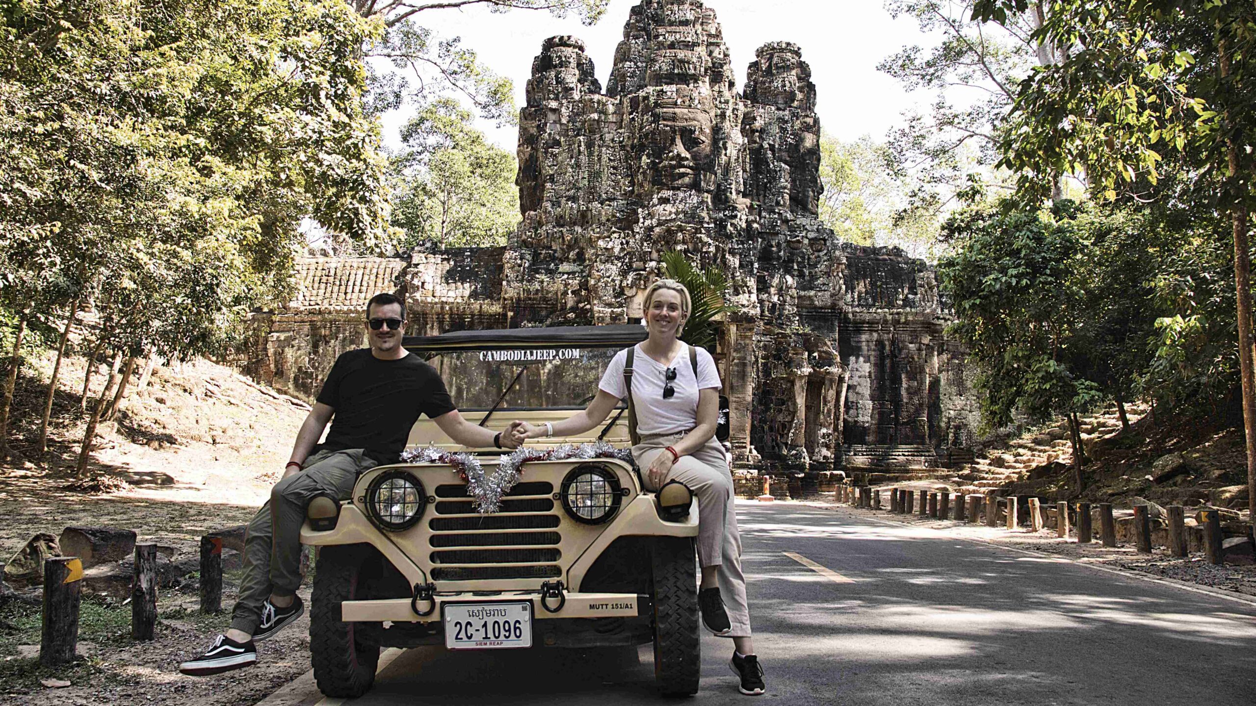 Jeep angkor tempe