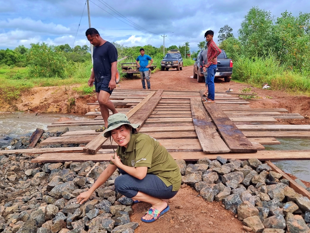 Lily working on the bridge